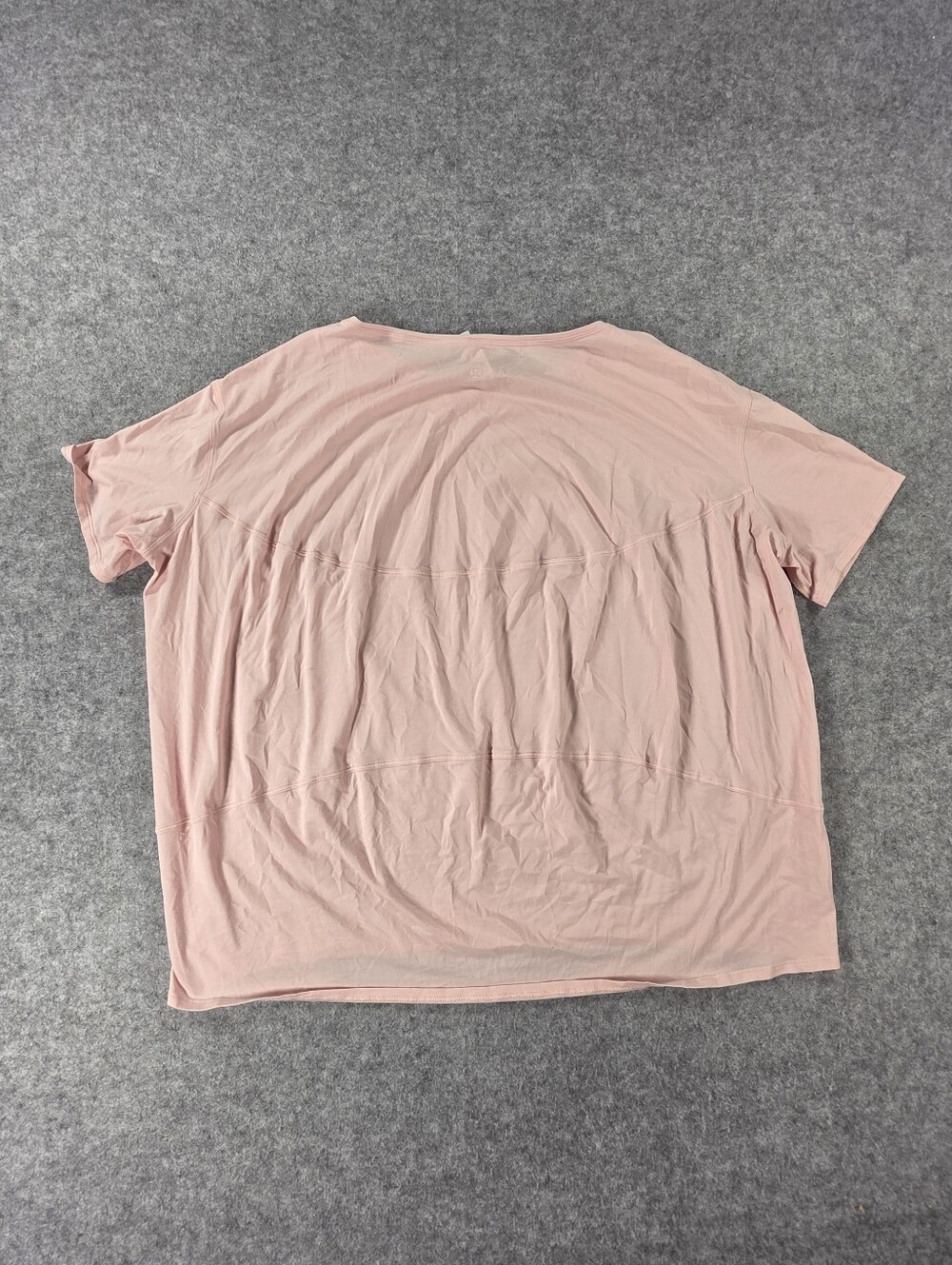 lululemon women's short sleeve tee - blush pink Shirt Top Sz 16 - Picture 5 of 5
